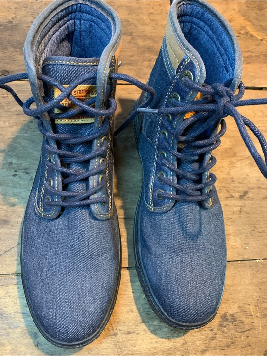 Levi's Other - NWOT Levi's Denim and Leather Forrest Boots